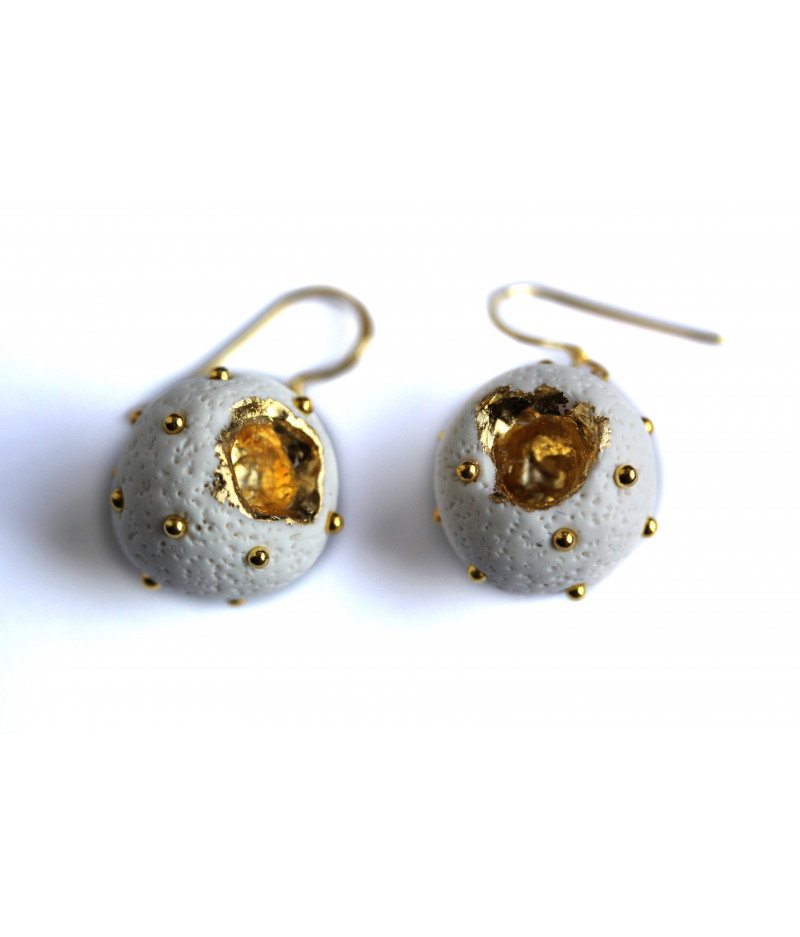 “Expression” golden foil earrings