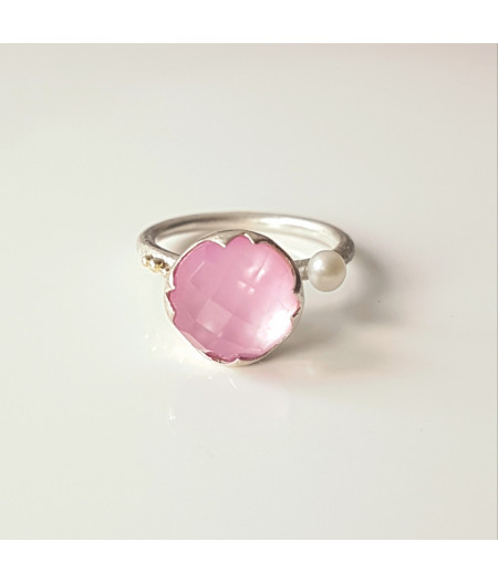 inel Sleeping Beauty din argint si granulatie aur 14k cu safir roz, sidef, cuart si perla de cultura