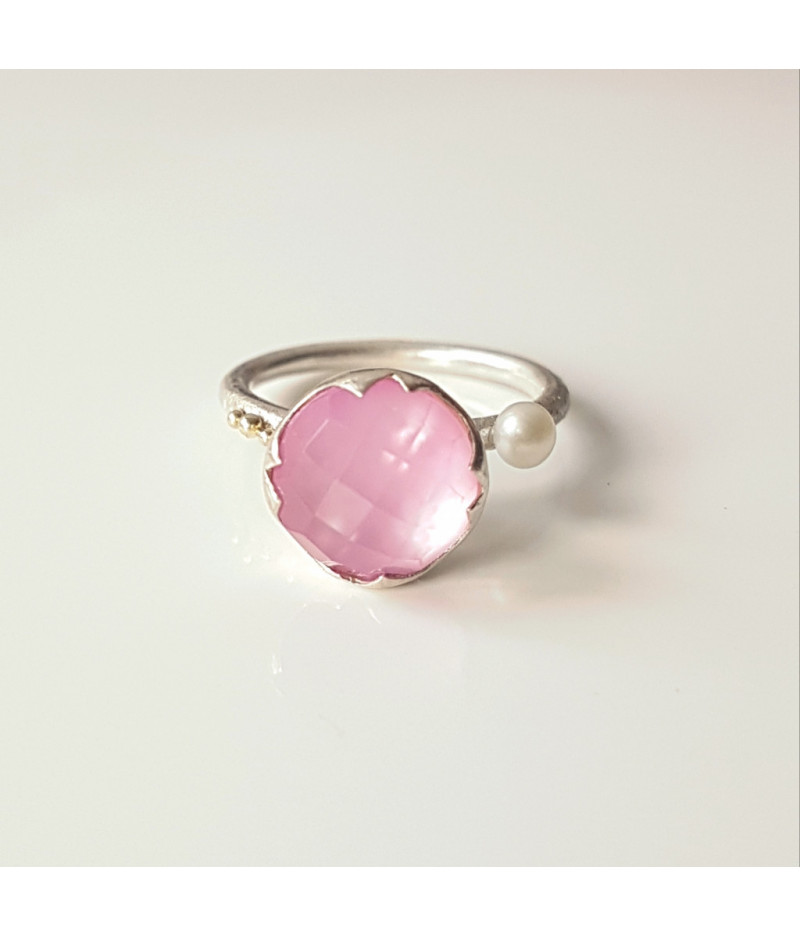 inel Sleeping Beauty din argint si granulatie aur 14k cu safir roz, sidef, cuart si perla de cultura