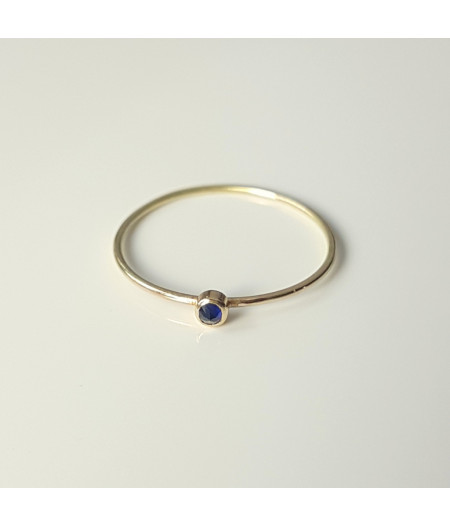 inel Essence of Blue din aur 18k cu safir albastru inversat